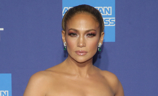 La chanteuse et actrice Jennifer Lopez
