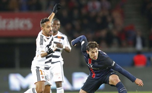 Benjamin Stambouli et les Parisiens ont porté le record de matchs sans défaite à 33 après avoir battu Lorient (3-1), le 3 février 2016.