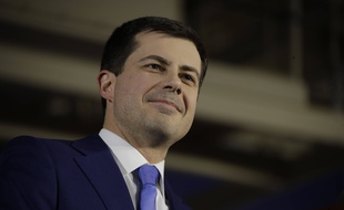 Democratic presidential candidate former South Bend, Ind., Mayor Pete Buttigieg speaks to supporters at a caucus night rally in Des Moines, Iowa, Monday, Feb. 3, 2020.