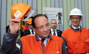 La symbolique proposition de loi "Florange" a été adoptée définitivement lundi au Parlement, par un ultime vote de l'Assemblée nationale, deux ans après la promesse de campagne présidentielle de François Hollande sur le site mosellan d'ArcelorMittal.