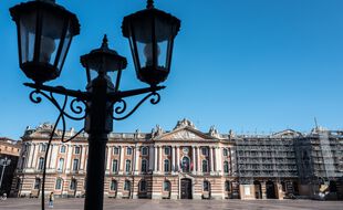 La place du Capitole à l'heure du reconfinement.