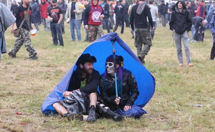 CLISSON, le 15/06/2012 Le Hellfest, festival de HARD METAL ROCK