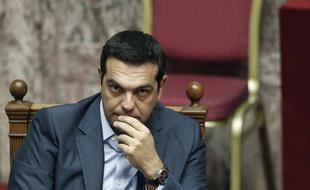 Le Premier ministre grec Alexis Tsipras dans le Parlement à Athènes le 14 août 2015.