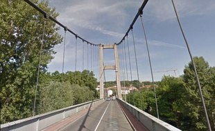 Le pont de Vernaison.