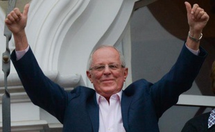 Le candidat à la présidentielle péruvienne Pedro Pablo Kuczynski après le vote à Lima, le 5 juin 2016