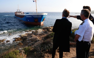 Un cargo s'est échoué sur les côtes corses