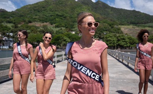 Miss Provence lors du voyage de préparation à l'île Maurice.