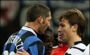 L'Inter, leader du championnat d'Italie qui avait remporté ses 17 derniers matches, a perdu ses premiers points depuis la 7e journée en concédant le nul (1-1) face à l'Udinese à domicile, mercredi lors du dernier match de la 26e journée.
