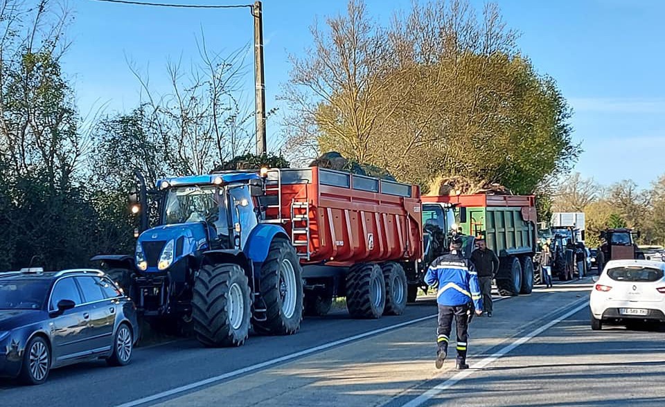 Lors de la manifestation des agriculteurs, jeudi matin, à l'appel de la FDSEA 31 et des JA 31.