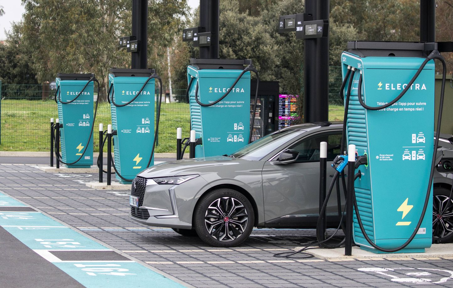 On peut pirater votre voiture électrique via une borne de recharge publique