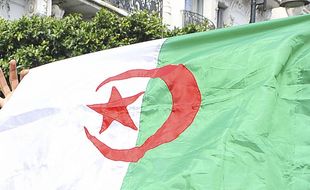 Drapeau algérien, image d'illustration.