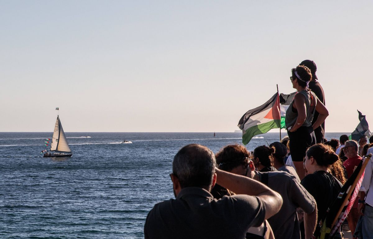 Gaza : La flottille pro-palestinienne dénonce des attaques de drones et « des explosions » au large de la Grèce