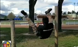 Un gendarme du PSIG de Gisors à l'entraînement.