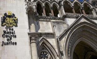 Illustration de la Cour royale britannique de justice.