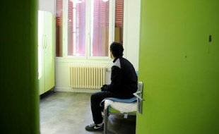 -Plus d'un jeune sur deux a été gêné dans sa vie quotidienne par des symptômes tels que l'anxiété, la phobie, la dépression, la paranoïa, etc