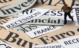La Banque de France (BdF) s'attend à un recul de O,1% du produit intérieur brut (PIB) français au troisième trimestre 2012 qui signifierait l'entrée du pays en récession, selon une première estimation publiée mercredi dans son enquête mensuelle de conjoncture .