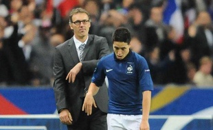 Samir Nasri et Laurent Blanc lors du match face à la Bosnie-Herzégovine, le 12 octobre 2011 au Stade de France.