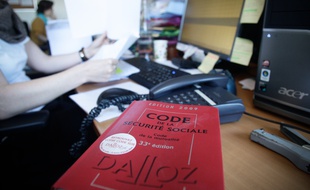 Bureaux dans le service des fraudes des professionnels de santé au sein de la CPAM de Haute garonne. 12/10/11 Toulouse