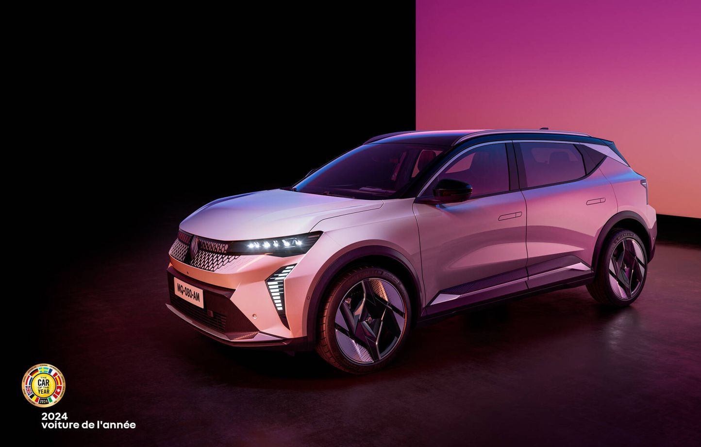 Renault Scénic E-Tech élu Voiture de l'Année 2024