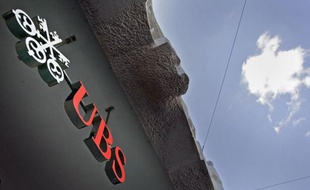 Une perquisition a été menée mardi après-midi dans les locaux de la banque suisse UBS à Bordeaux dans le cadre d'une enquête sur des soupçons de blanchiment de fraude fiscale conduite à Paris.