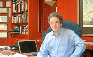 Andras Arato, le directeur de Klubradio, principale radio d'opposition.
