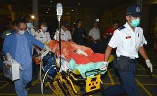 La collision entre un ferry et un autre bateau a fait huit morts et 45 blessés lundi soir à Hong Kong, a annoncé un responsable local.