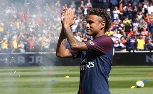 Neymar jouera son premier match de L1 dimanche