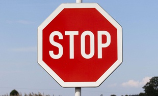 Illustration d' un panneau Stop.
