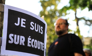 Une manifestation contre la surveillance de masse, le 8 juin 2015 à Toulouse.
