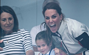 Sa maman Kate Middleton aussi fait des grimaces.