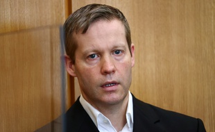 Stephan Ernst est jugé en Allemagne pour le meurtre d'un élu régional.