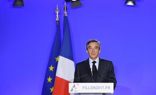 François Fillon annonce qu'il maintient sa candidature lors d'une conférence de presse, le mercredi 1er mars.