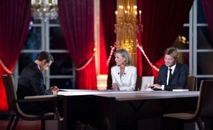 Les négociations sur les accords dits de compétitivité-emploi, voulus par Nicolas Sarkozy pour accroître la flexibilité du temps de travail et des salaires, débuteront le 17 février, a-t-on appris vendredi auprès de plusieurs syndicats.