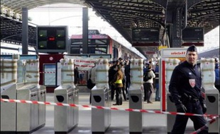 Un accident de train, jeudi en début de matinée gare de l'Est à Paris, a fait 71 blessés dont 58 ont été évacués vers une dizaine d'hôpitaux, le convoi ayant heurté brutalement un butoir de bout de ligne.