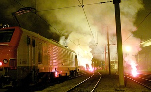 Des pétards - fumigène sur les voies SNCF ont entraîne de nombreux retards ce mardi matin près de Toulouse.