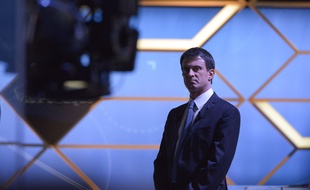 Manuel Valls était sur le plateau de Vie Politique, sur TF1, dimanche 3 juin 2016.