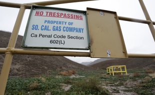 Une fuite énorme de gaz naturel a lieu dans le quartier de Porter Ranch de la de la région de San Fernando Valley de Los Angeles, en Californie , le 22 Décembre , 2015.