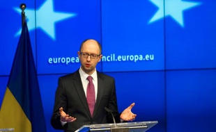 Le nouveau Premier ministre ukrainien, Arseni Iatseniouk lors du sommet extraordinaire sur l'Ukraine le 6 mars 2014 à Bruxelles