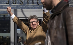 Jean-Luc Mélenchon à la sortie de l'audience à Bobigny, le 19 septembre 2019.