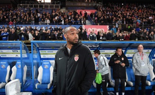 En tant qu'entraîneur numéro 1, Thierry Henry a disputé le premier match de sa carrière à Strasbourg, avec l'AS Monaco.
