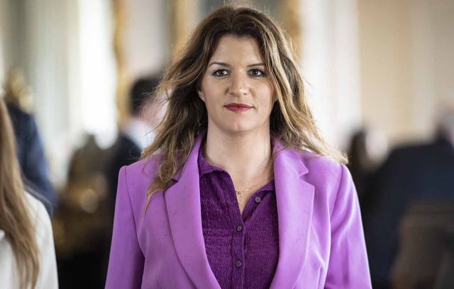 Membre du gouvernement à différents postes de 2017 à 2023, Marlène Schiappa est dans le viseur du Parquet national financier en mai 2023 au sujet du « fond Marianne », lancé en 2021.
