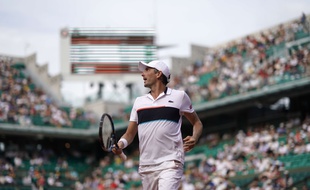 Julien Benneteau a fait vibrer le Chatrier.