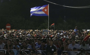 Des centaines de milliers de personnes rassemblées à Cuba sur la place de la Révolution de La Havane, pour un dernier hommage à Fidel Castro.