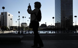 L'Opéra de Paris enquête sur une facture de téléphone d'un montant de 52.000 euros sur deux mois imputable à un portable professionnel d'un délégué syndical