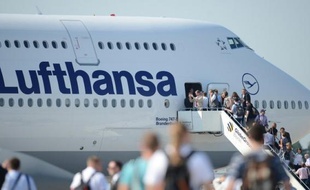 Le groupe allemand Lufthansa a annoncé mercredi le lancement d'une nouvelle compagnie, destinée à assurer une partie de ses vols en Allemagne et en Europe, dans une tentative de contrer la concurrence sans merci que lui livrent les compagnies low-cost comme Ryanair ou Easyjet.