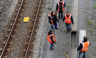 Les vols de métaux explosent et sont une nuisance pour les entreprises, comme la SNCF, et les biens de l'Etat, selon une étude inédite sur le sujet de l'Observatoire national de la délinquance et des réponses pénales (ONDRP).