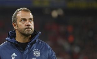 Hansi Flick pourrait finalement rester sur le banc du Bayern Munich jusqu'à la fin de la saison (au moins).