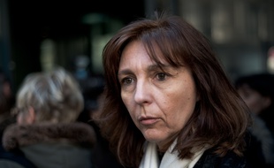 Stéphanie Gibaud, devant le tribunal de commerce de Paris, en 2015.