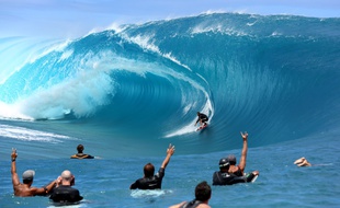 Thaiti devrait accueillir les épreuves de surf lors des JO 2024.