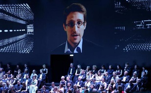 Edward Snowden le 16 mai 2014 à Hambourg